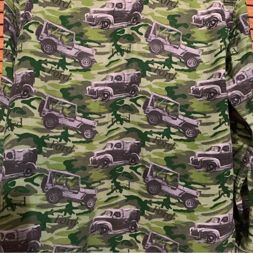 Vintage Camo Ford Truck Button Up Flannel Large - Picture 5 of 5